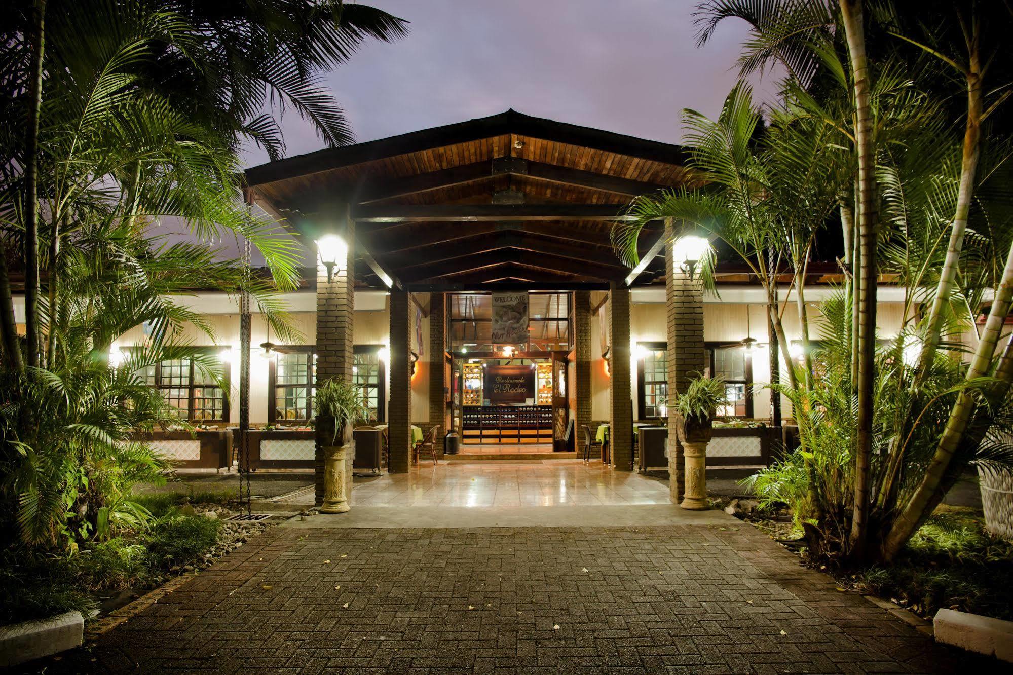 El Rodeo Estancia Boutique Hotel & Steakhouse San José Eksteriør billede